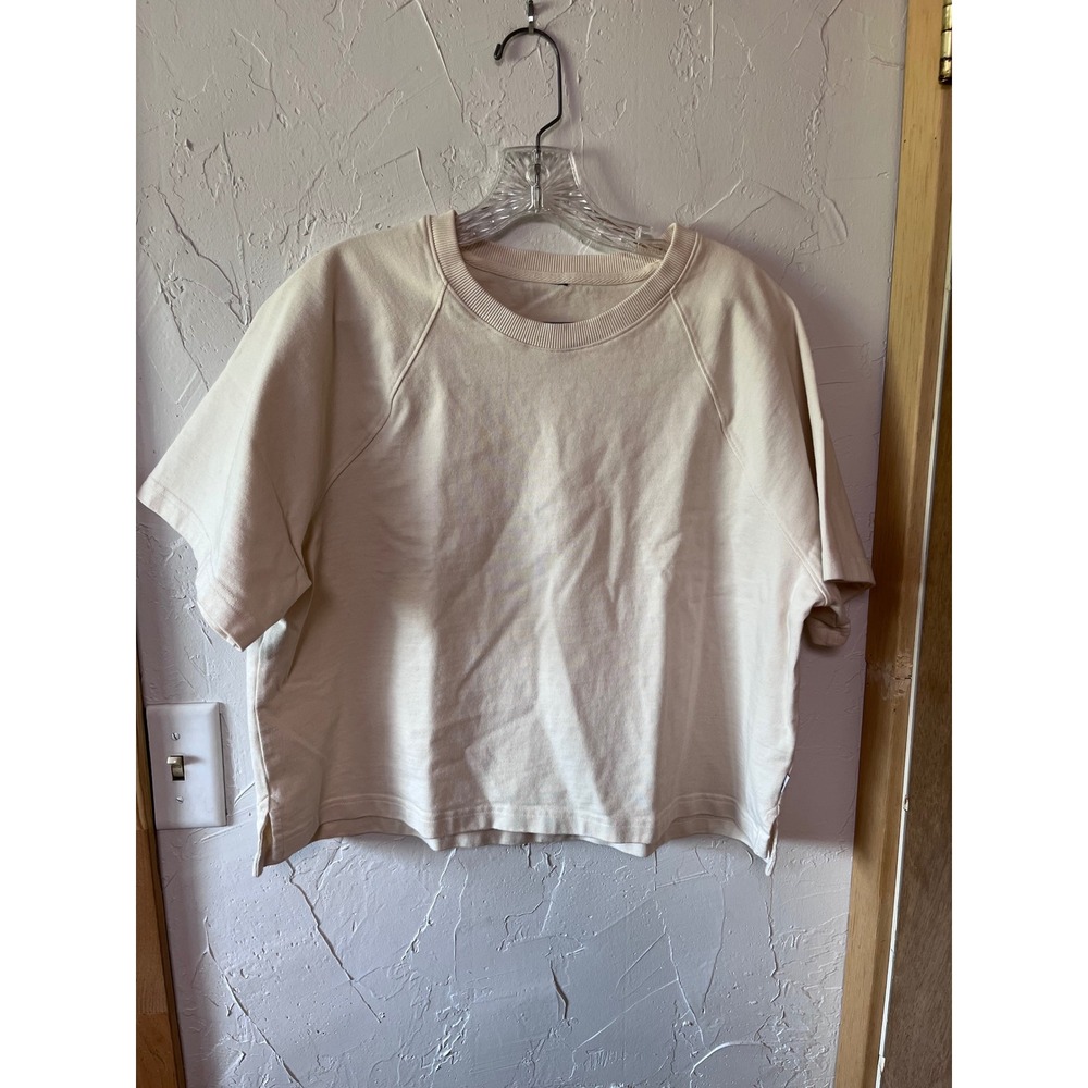 Vuori Women Cream Boxy Short Sleeve Side Slits Off-White Sz M